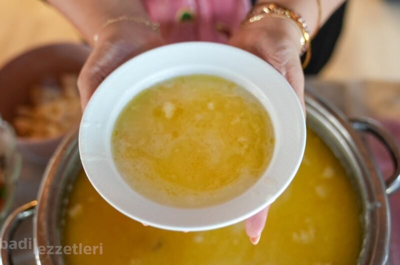 Tavuklu Pirinç Çorbası Tarifi